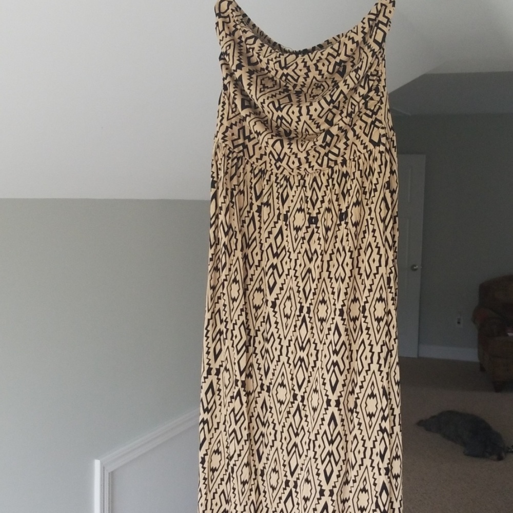 Aztec print strapless dress